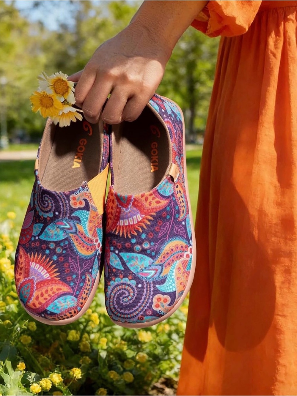 GOKIA Galsang Slip On Walking Shoes Womens 10 Mandala Flower Canvas Travel NWT